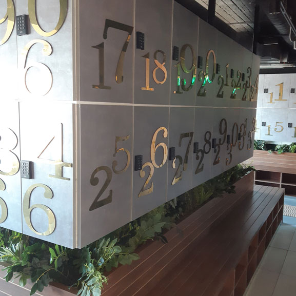 Tronic Pro vaatekaapeissa