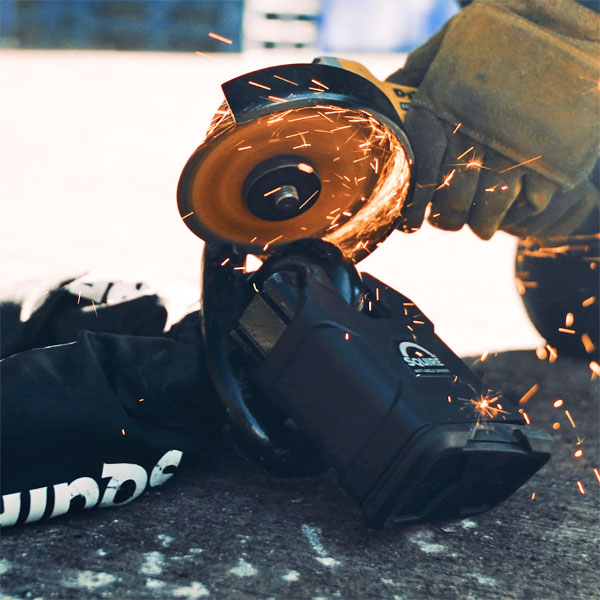 Squire valmistaa erittäin järeät lukituskettingit