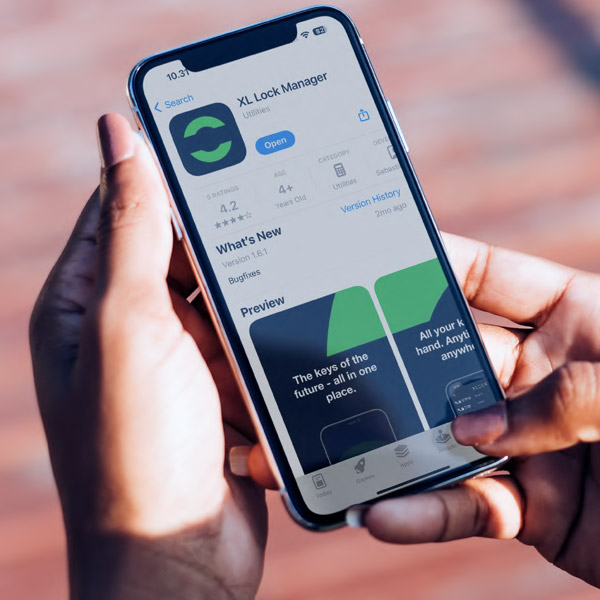 XL lock manager puhelin applikaatio