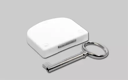 Muovikuorinen kalustelukko. - Mekaaniset kalustelukot - 203022 - 1